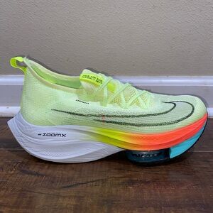NIKE WOMENS AIR ZOOM ALPHAFLY NEXT% SIZE 9